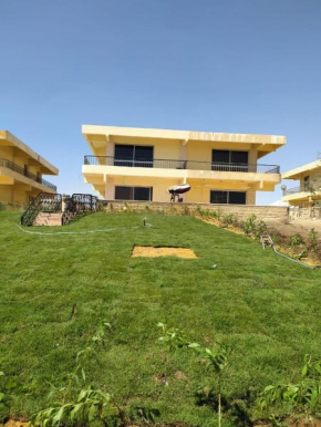 Twin Villa for rent in La Serina Red Carpet
